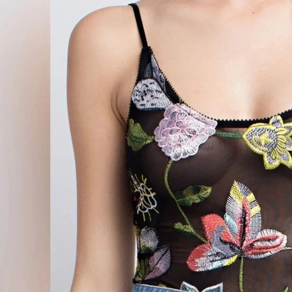 Honey Punch Semi Sheer Black/Floral Embroidered Bodysuit, Spaghetti Straps, Sz S - Picture 12 of 14